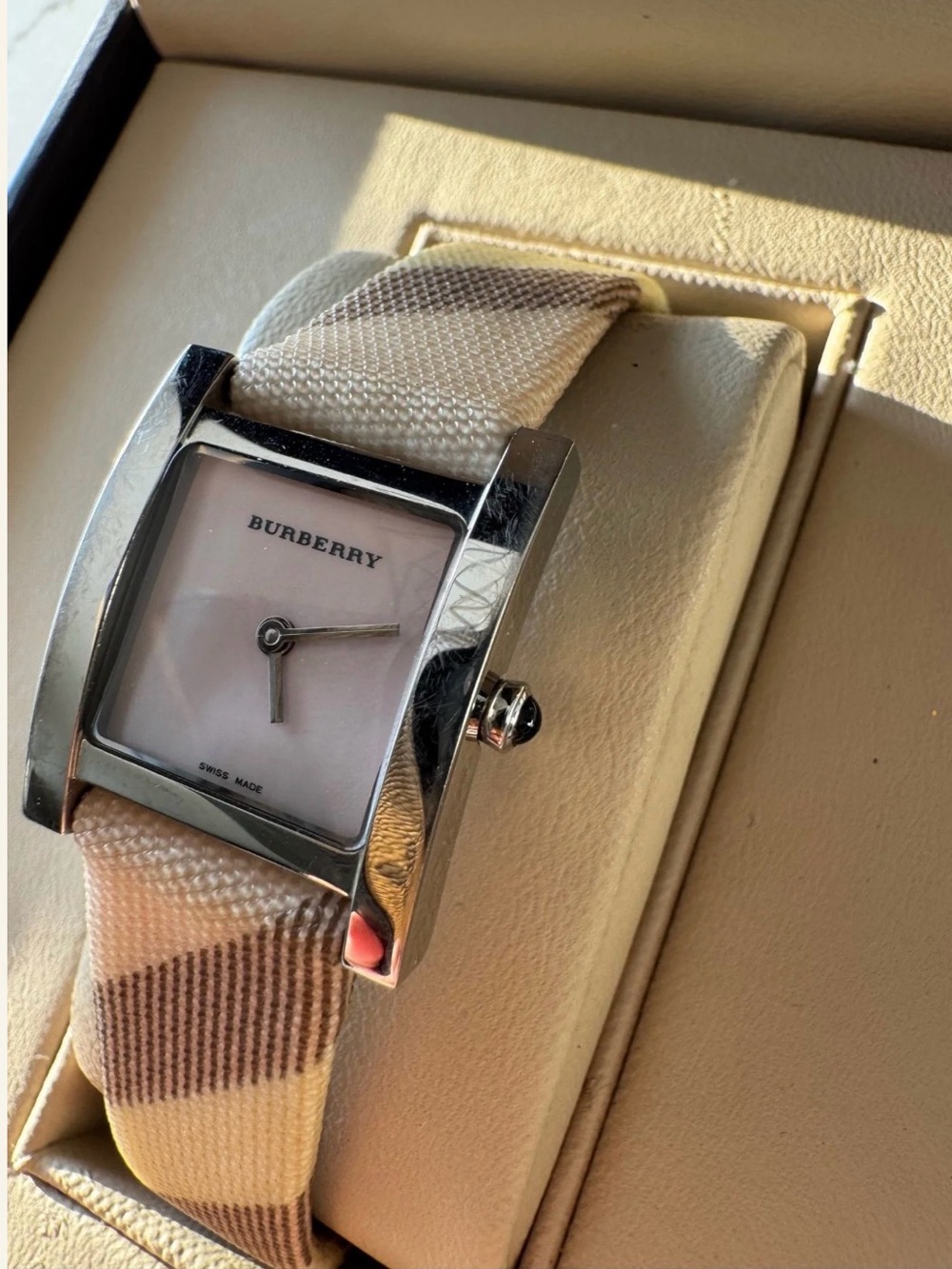 Burberry Beige & Pink Super Nova Watch - Picture 3 of 6